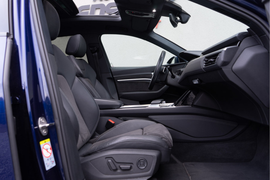 Audi e-tron Sportback 50 Quattro / 2x S-line/ Luchtvering/ Adaptive Cruise Control/ Panoramadak/ 230kW (313PK)