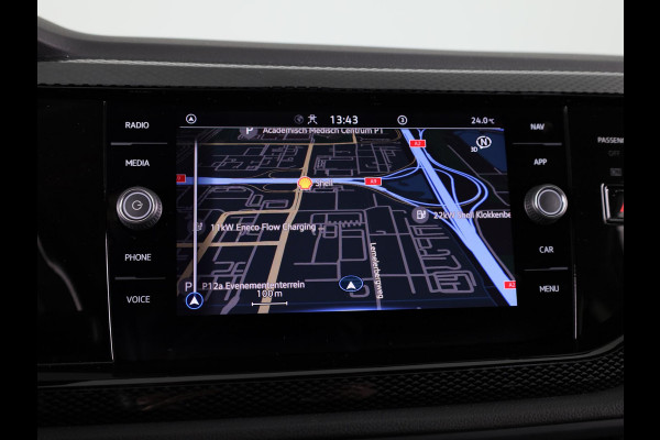 Volkswagen Polo 1.0 TSI Life 95 pk Automaat (DSG) | Verlengde garantie | Navigatie | Parkeersensoren | Achteruitrijcamera | Stoelverwarming | LED koplampen |