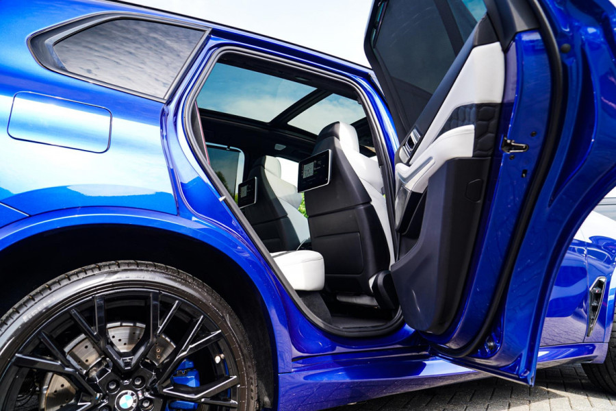 BMW X5 M Competition | Carbon | Bowers&Wilkins | Panorama Skylounge | Massage | Stoelventilatie | Alcantara Hemel | HuD | M-Driver