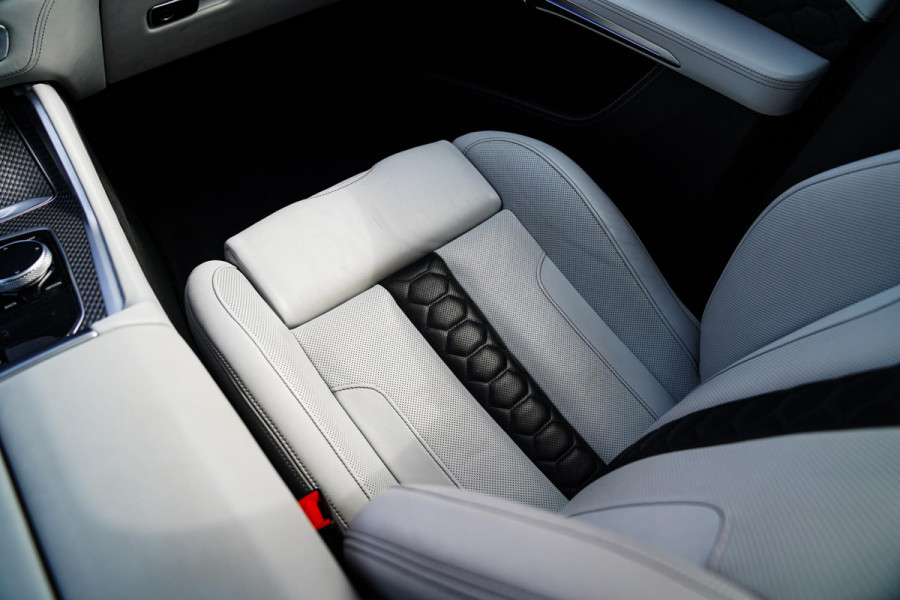 BMW X5 M Competition | Carbon | Bowers&Wilkins | Panorama Skylounge | Massage | Stoelventilatie | Alcantara Hemel | HuD | M-Driver