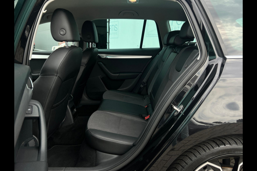Škoda Octavia Combi 1.0 TSI Greentech Business Edition TREKHAAK | STOELVERWARMING | NAVI
