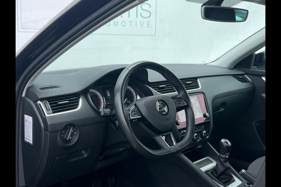 Škoda Octavia Combi 1.0 TSI Greentech Business Edition TREKHAAK | STOELVERWARMING | NAVI