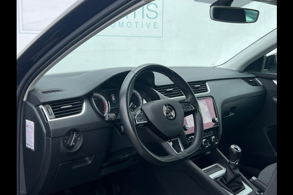 Škoda Octavia Combi 1.0 TSI Greentech Business Edition TREKHAAK | STOELVERWARMING | NAVI