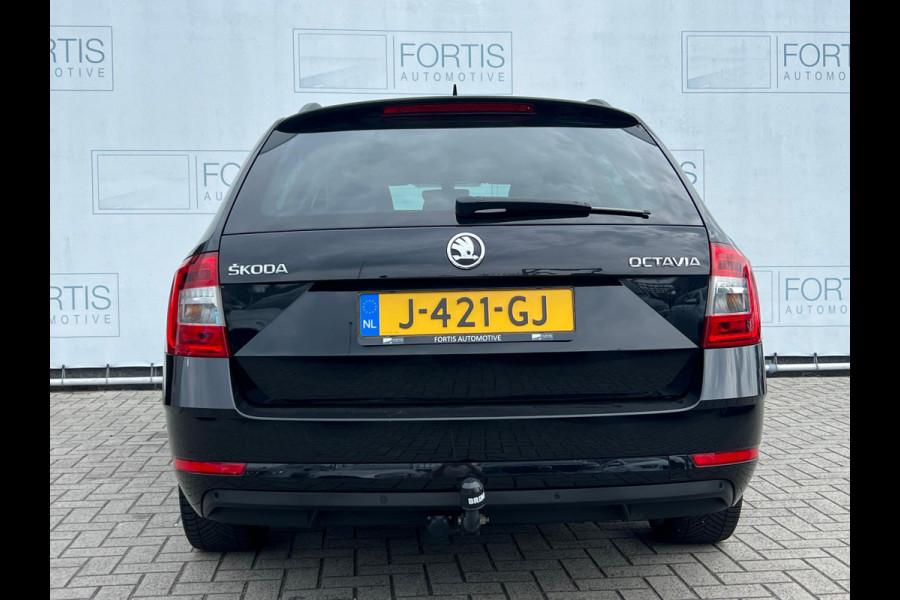 Škoda Octavia Combi 1.0 TSI Greentech Business Edition TREKHAAK | STOELVERWARMING | NAVI