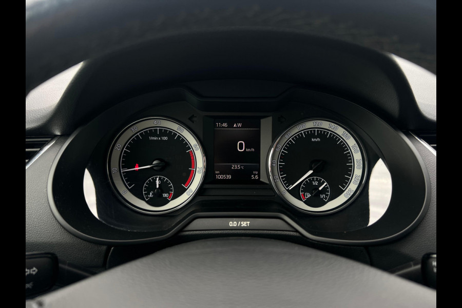 Škoda Octavia Combi 1.0 TSI Greentech Business Edition TREKHAAK | STOELVERWARMING | NAVI
