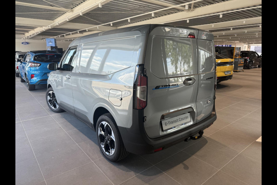 Ford E-Transit Courier Limited 44 kWh 136pk | Ford Voorraad | Driver Assistance Pack | Laadvloerbescherming | Trekhaak | LED Laadruimteverlichting