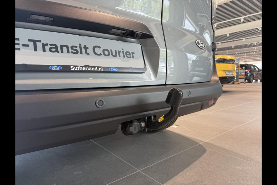 Ford E-Transit Courier Limited 44 kWh 136pk | Ford Voorraad | Driver Assistance Pack | Laadvloerbescherming | Trekhaak | LED Laadruimteverlichting