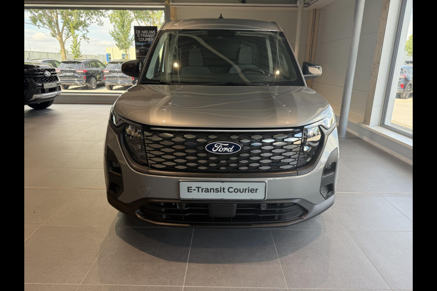 Ford E-Transit Courier Limited 44 kWh 136pk | Ford Voorraad | Driver Assistance Pack | Laadvloerbescherming | Trekhaak | LED Laadruimteverlichting
