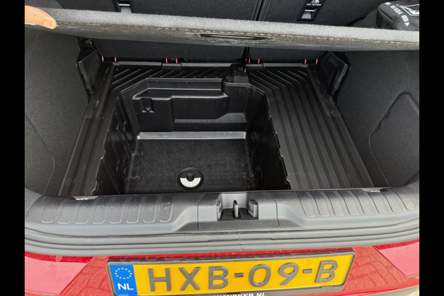 Ford Puma 1.0 EB Hybrid. Titanium DRIVERPACK! WINTERPACK! COMFORTPACK!