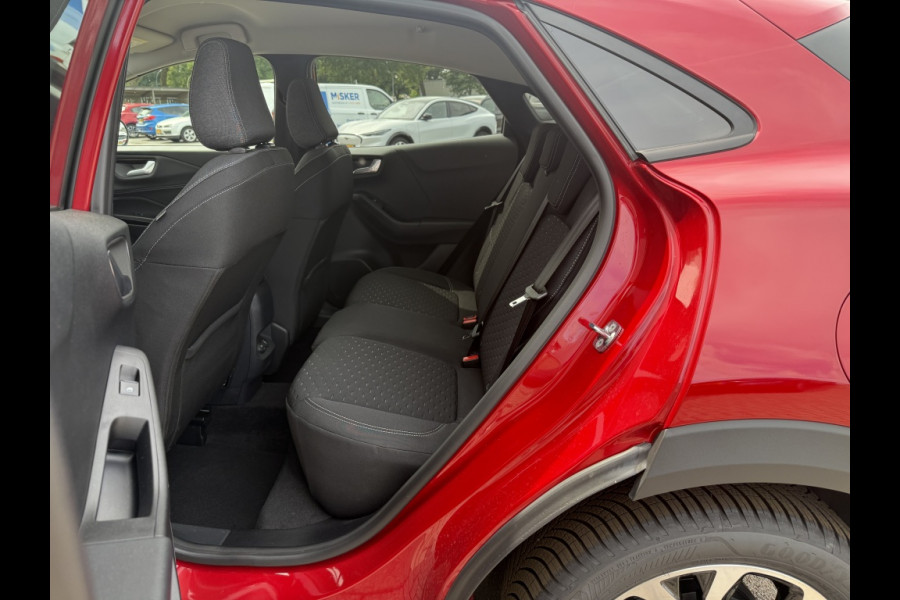 Ford Puma 1.0 EB Hybrid. Titanium DRIVERPACK! WINTERPACK! COMFORTPACK!
