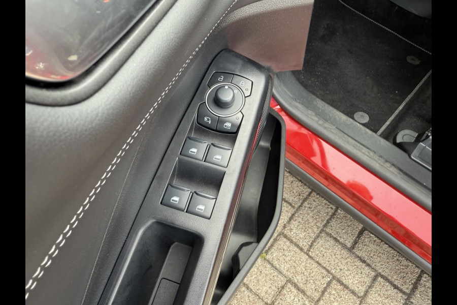 Ford Puma 1.0 EB Hybrid. Titanium DRIVERPACK! WINTERPACK! COMFORTPACK!