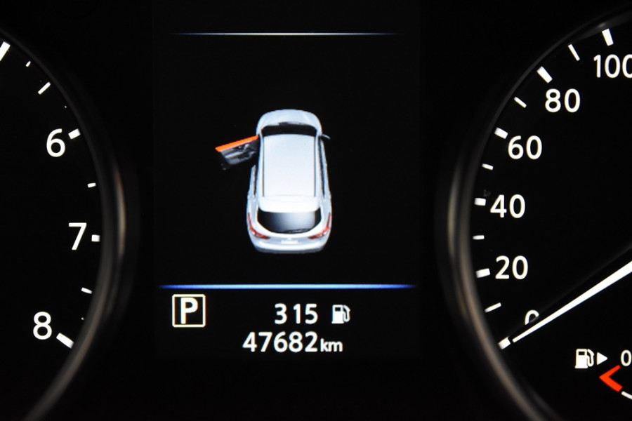 Nissan QASHQAI 1.3 DIG-T Design Edition *Panoramadak*Navigatie*360 Camera*