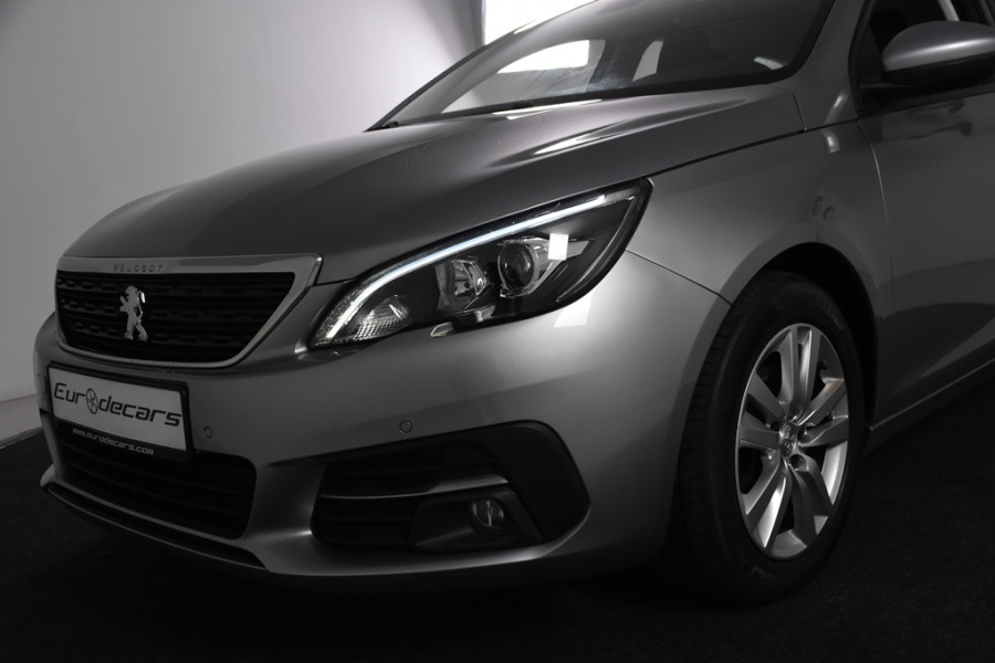 Peugeot 308 SW Blue HDi *Navigatie*Carplay*Parkassist*