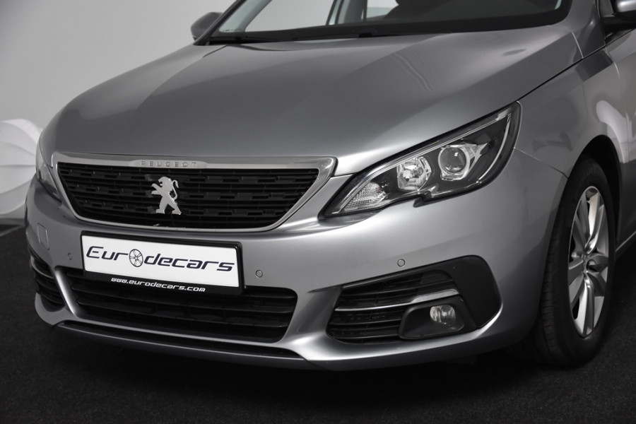 Peugeot 308 SW Blue HDi *Navigatie*Carplay*Parkassist*