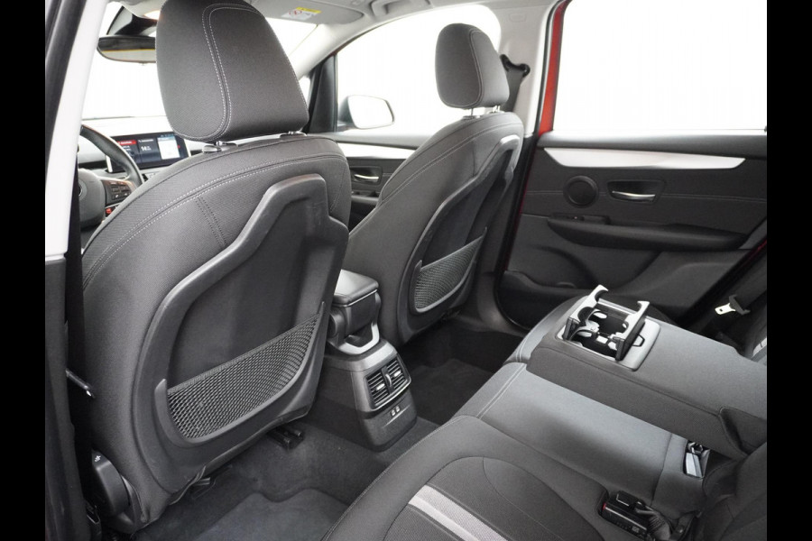 BMW 2 Serie Active Tourer 218i Executive Edition ORIG. NL. NAP KM. | HEAD UP | RIJKLAAR INCL. 12 MND. BOVAGGARANTIE