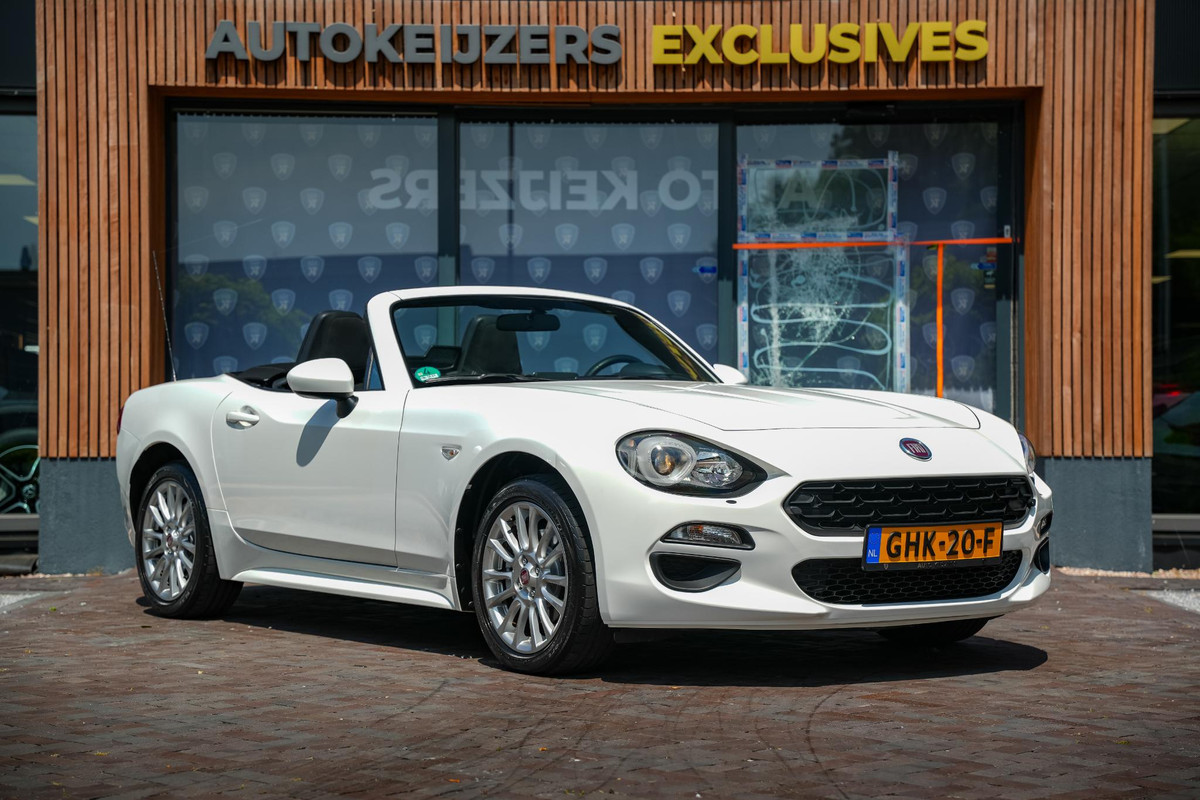 Fiat 124 Spider 1.4 MultiAir Turbo Airco Cruise Audio 16"LM Fiat 124 Spider 1.4 MultiAir Turbo Airco Cruise Audio 16"LM