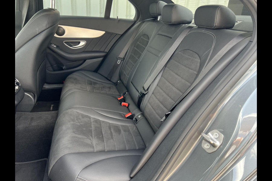 Mercedes-Benz C-Klasse 180 Business Solution AMG | Stoelverwarming | Achteruitrijcamera | Climate Control | Cruise Control