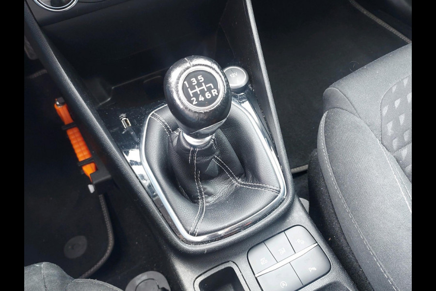 Ford Fiesta 1.5 TDCi Titanium jonge diesel met weinig kilometers