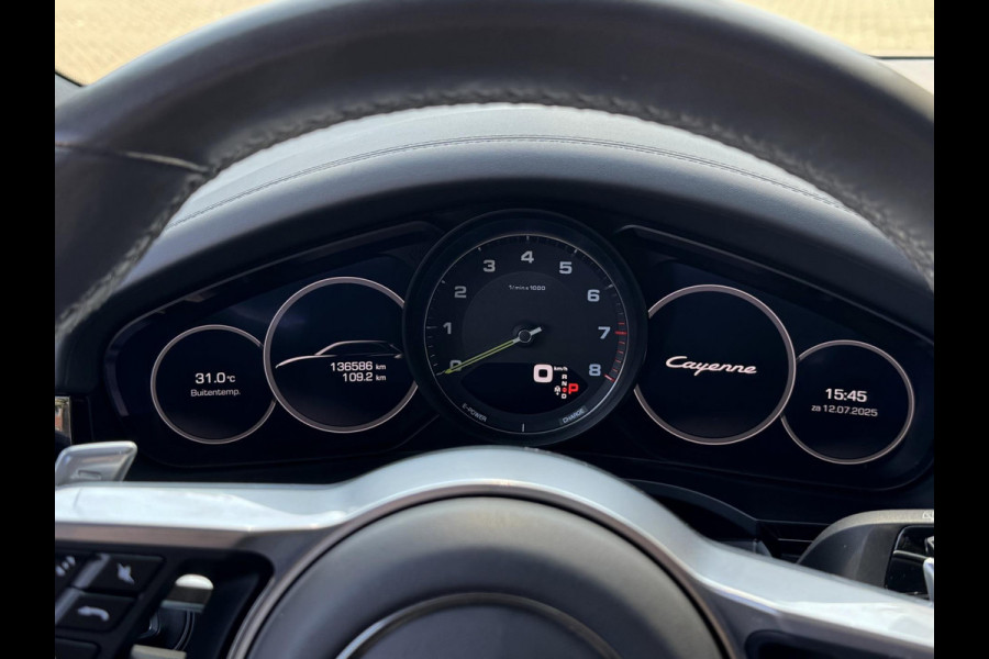 Porsche Cayenne 3.0 E-Hybrid SPORT - Panorama dak I Sport pakket I Leer I Airco I 21"Sport velgen I Black Trim I Nacht camera