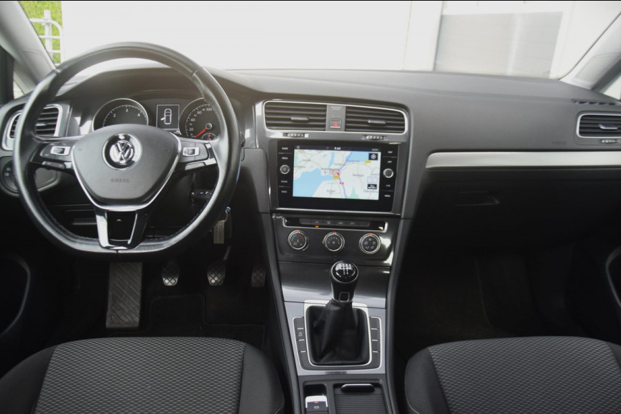 Volkswagen Golf 1.6 TDI Trendline APPLE CARPLAY/CRUISE ADAPTIEF/MULTIFUNCTIONEEL STUURWIEL