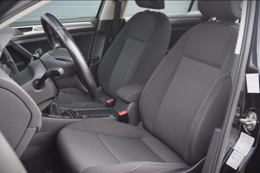 Volkswagen Golf 1.6 TDI Trendline APPLE CARPLAY/CRUISE ADAPTIEF/MULTIFUNCTIONEEL STUURWIEL