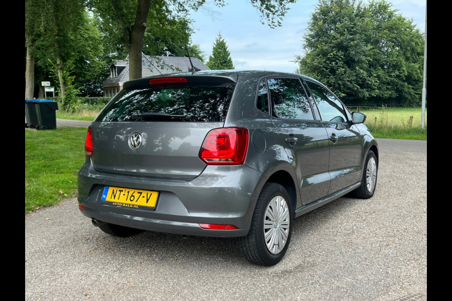 Volkswagen Polo 1.4 TDI Comfortline| Cruise + Clima + Navi