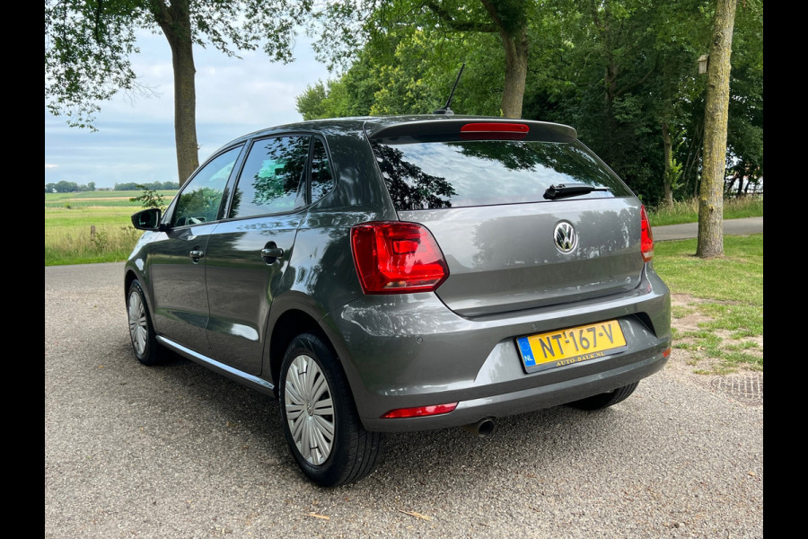 Volkswagen Polo 1.4 TDI Comfortline| Cruise + Clima + Navi