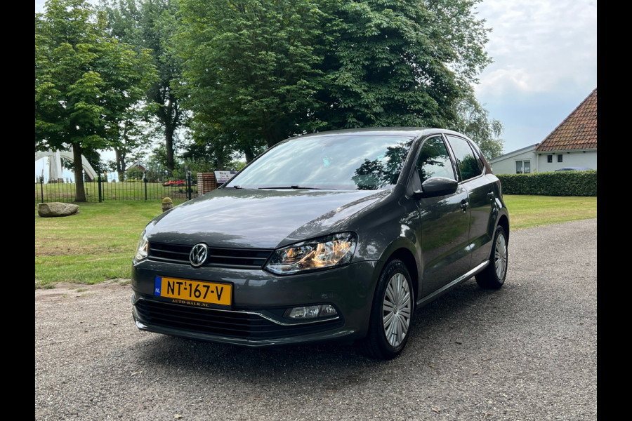 Volkswagen Polo 1.4 TDI Comfortline| Cruise + Clima + Navi