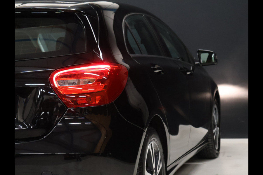 Mercedes-Benz A-Klasse 160 My First Star [CAMERA, BLUETOOTH, CRUISE CONTROL, NAVIGATIE, AIRCO, NIEUWSTAAT]