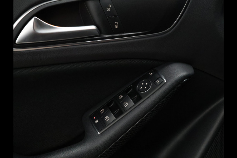 Mercedes-Benz A-Klasse 160 My First Star [CAMERA, BLUETOOTH, CRUISE CONTROL, NAVIGATIE, AIRCO, NIEUWSTAAT]