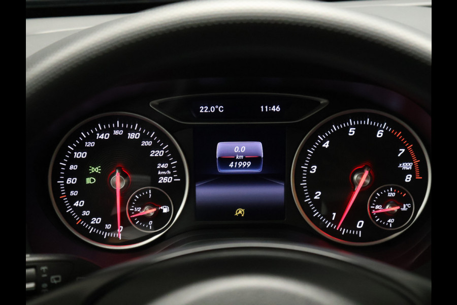 Mercedes-Benz A-Klasse 160 My First Star [CAMERA, BLUETOOTH, CRUISE CONTROL, NAVIGATIE, AIRCO, NIEUWSTAAT]