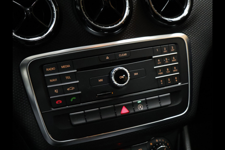 Mercedes-Benz A-Klasse 160 My First Star [CAMERA, BLUETOOTH, CRUISE CONTROL, NAVIGATIE, AIRCO, NIEUWSTAAT]