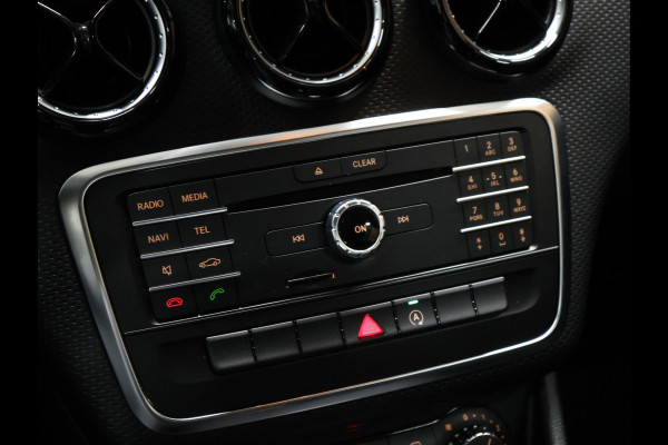 Mercedes-Benz A-Klasse 160 My First Star [CAMERA, BLUETOOTH, CRUISE CONTROL, NAVIGATIE, AIRCO, NIEUWSTAAT]