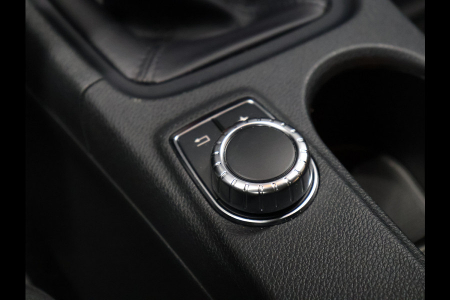 Mercedes-Benz A-Klasse 160 My First Star [CAMERA, BLUETOOTH, CRUISE CONTROL, NAVIGATIE, AIRCO, NIEUWSTAAT]