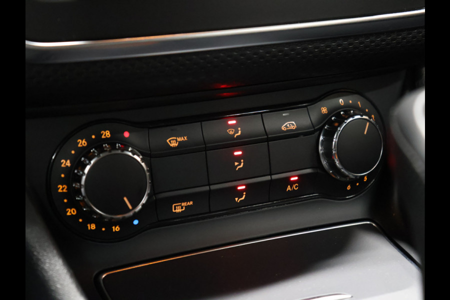 Mercedes-Benz A-Klasse 160 My First Star [CAMERA, BLUETOOTH, CRUISE CONTROL, NAVIGATIE, AIRCO, NIEUWSTAAT]