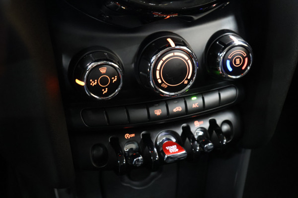 MINI Mini 1.5 One [APPLE CARPLAY, CRUISECONTROL, LEDEREN INTERIEURDELEN, AIRCONDITIONING, NAVIGATIE, NIEUWSTAAT]