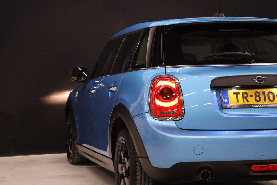 MINI Mini 1.5 One [APPLE CARPLAY, CRUISECONTROL, LEDEREN INTERIEURDELEN, AIRCONDITIONING, NAVIGATIE, NIEUWSTAAT]