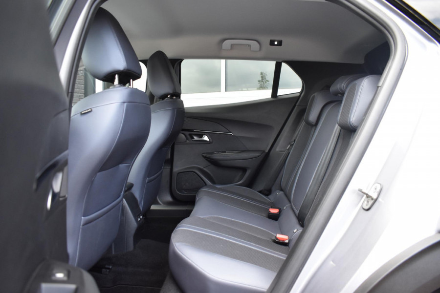 Peugeot 2008 1.2 130PK PureTech Allure Pack | Camera | Navi | Incl. garantie