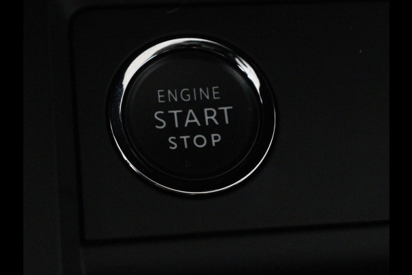 Citroën C5 Aircross 1.6 Plug In Hybride Shine | Panoramadak | Stoelverwarming | Trekhaak | Leder/Alcantara | Adaptive cruise | Keyless | Carplay | Camera | Navigatie
