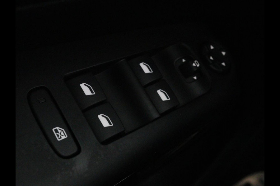 Citroën C5 Aircross 1.6 Plug In Hybride Shine | Panoramadak | Stoelverwarming | Trekhaak | Leder/Alcantara | Adaptive cruise | Keyless | Carplay | Camera | Navigatie