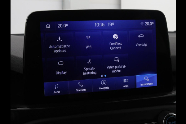Ford Focus 1.5 EcoBoost ST Line X | Camera | Carplay | Trekhaak | Full LED | Navigatie | Keyless | Digital Cockpit | Climate control | Parkeerhulp | Cruise control