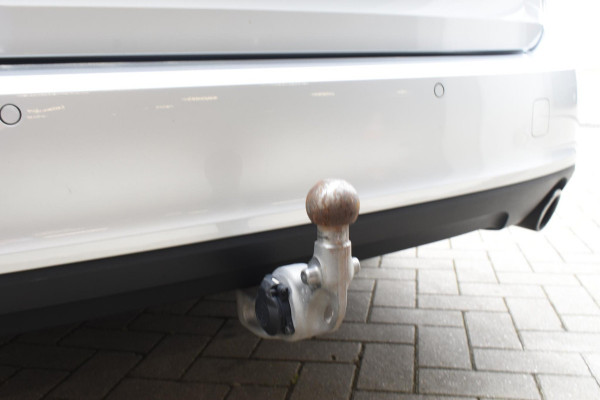 Volvo V90 T4 Business Luxury+ / Adaptive Cruise control / Elektrisch Panoramadak / Trekhaak / Stoelverwarming voor+achter / Verwarmde achterbank / Achteruitrijcamera / Elek. stoelen / Geheugen bestuurdersstoel