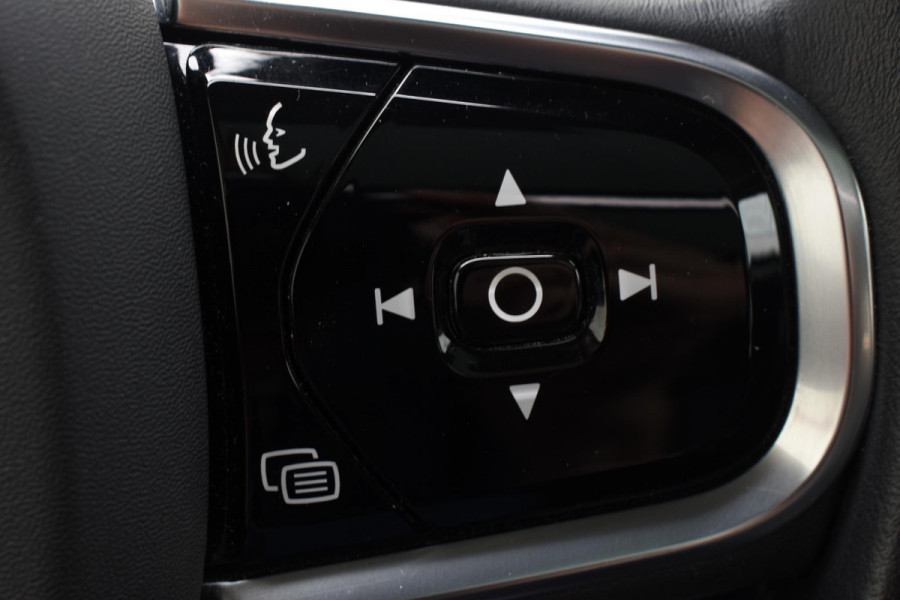 Volvo V90 T4 Business Luxury+ / Adaptive Cruise control / Elektrisch Panoramadak / Trekhaak / Stoelverwarming voor+achter / Verwarmde achterbank / Achteruitrijcamera / Elek. stoelen / Geheugen bestuurdersstoel