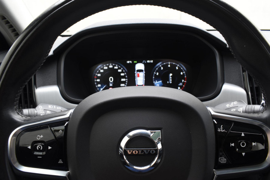 Volvo V90 T4 Business Luxury+ / Adaptive Cruise control / Elektrisch Panoramadak / Trekhaak / Stoelverwarming voor+achter / Verwarmde achterbank / Achteruitrijcamera / Elek. stoelen / Geheugen bestuurdersstoel