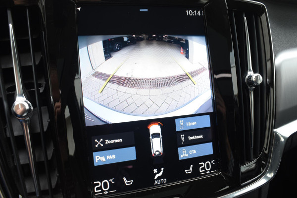 Volvo V90 T4 Business Luxury+ / Adaptive Cruise control / Elektrisch Panoramadak / Trekhaak / Stoelverwarming voor+achter / Verwarmde achterbank / Achteruitrijcamera / Elek. stoelen / Geheugen bestuurdersstoel