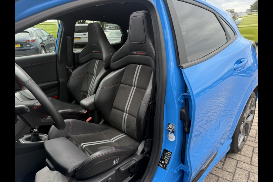 Ford Puma 1.5 EcoBoost ST-X 200pk PANODAK! LAUNCHCONTROL! DRIVERPACK! WINT