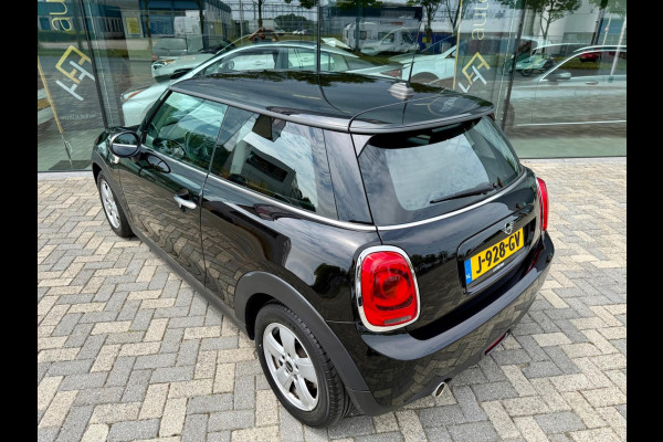 MINI Cooper 1.5 Pepper, NAP, 1e Eigenaar, CarPlay, Dealer Onderhouden