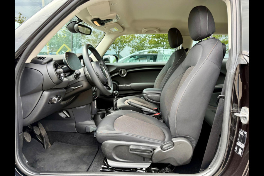 MINI Cooper 1.5 Pepper, NAP, 1e Eigenaar, CarPlay, Dealer Onderhouden