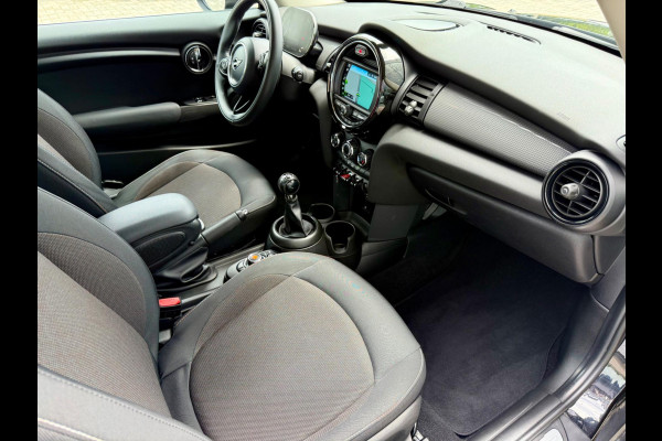 MINI Cooper 1.5 Pepper, NAP, 1e Eigenaar, CarPlay, Dealer Onderhouden