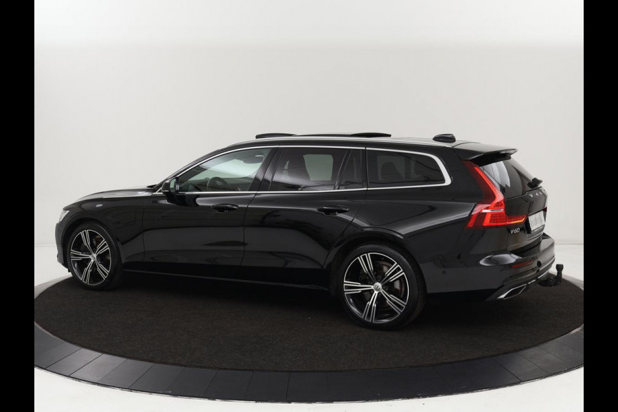 Volvo V60 2.0 T8 Recharge AWD Inscription | Panoramadak | Bowers & Wilkins | Head-Up | Massage | Ventilatie | Trekhaak | 360 Camera | Leder | Carplay | Achterbankverwarming | Navigatie | PHEV